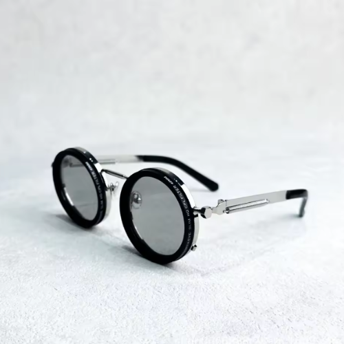 🕶️ Adjustable Tint Retro Sunglasses – Το μέλλον των γυαλιών ηλίου είναι εδώ.