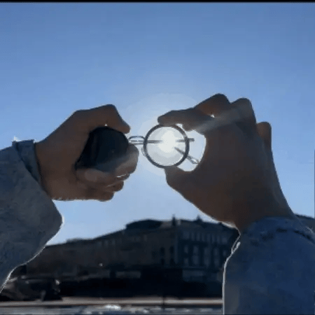 🕶️ Adjustable Tint Retro Sunglasses – Το μέλλον των γυαλιών ηλίου είναι εδώ.